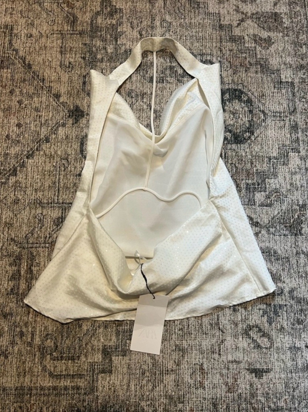 Zara Open Back Top - Picture 2 of 2